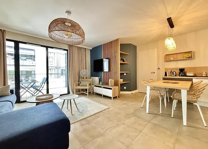 Elegant Hyper Centre Classe 3 Etoiles Apartment